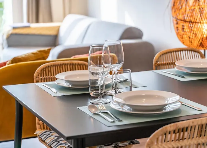 100 M Palais Des Festivals - Croisette - Beach - Congress * カンヌ